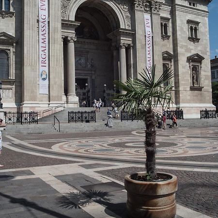 Helena Apartment With View On St. Stephan'S Basilica บูดาเปสต์ ภายนอก รูปภาพ