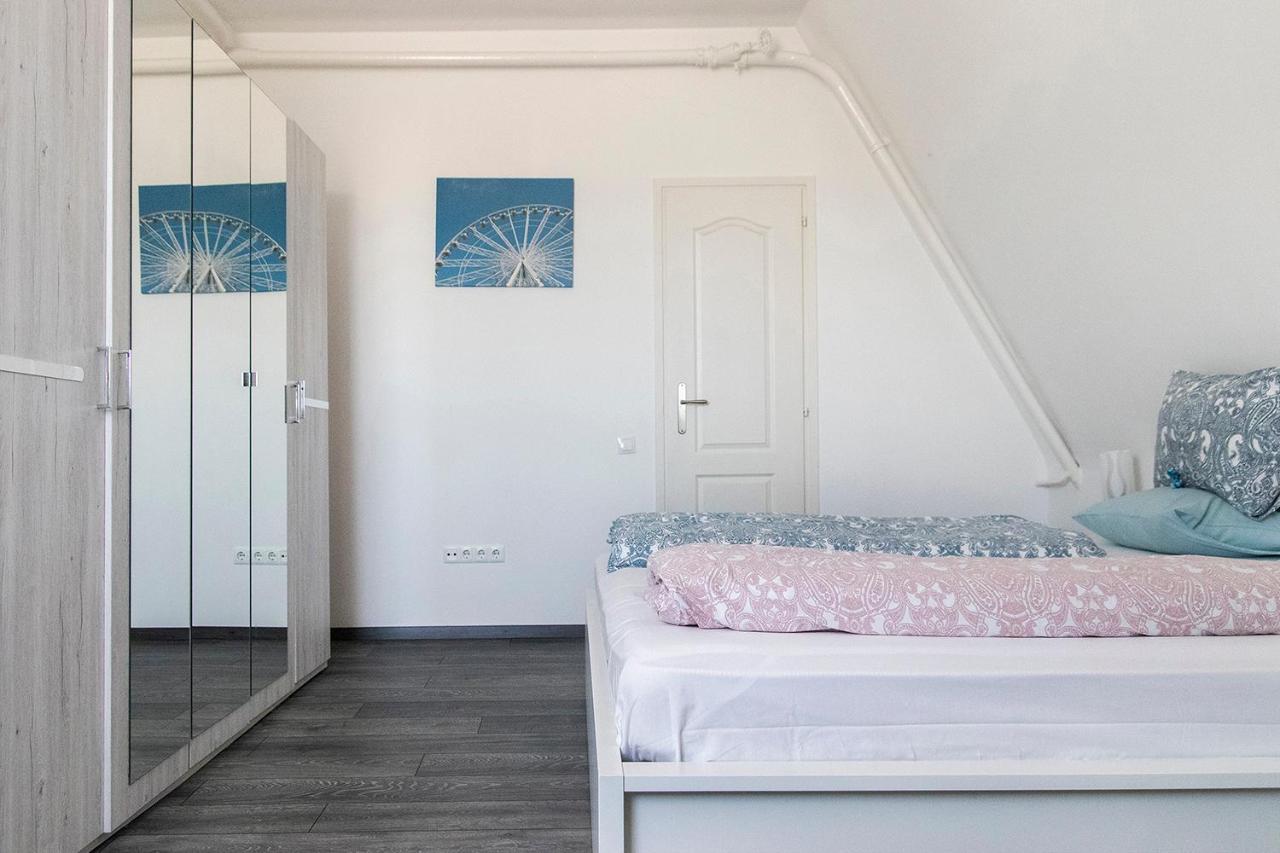 Helena Apartment With View On St. Stephan'S Basilica บูดาเปสต์ ภายนอก รูปภาพ