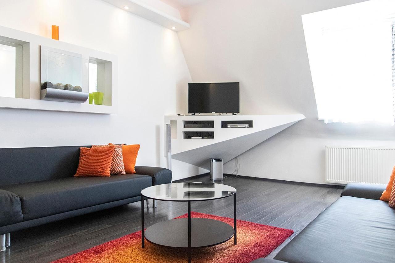 Helena Apartment With View On St. Stephan'S Basilica บูดาเปสต์ ภายนอก รูปภาพ