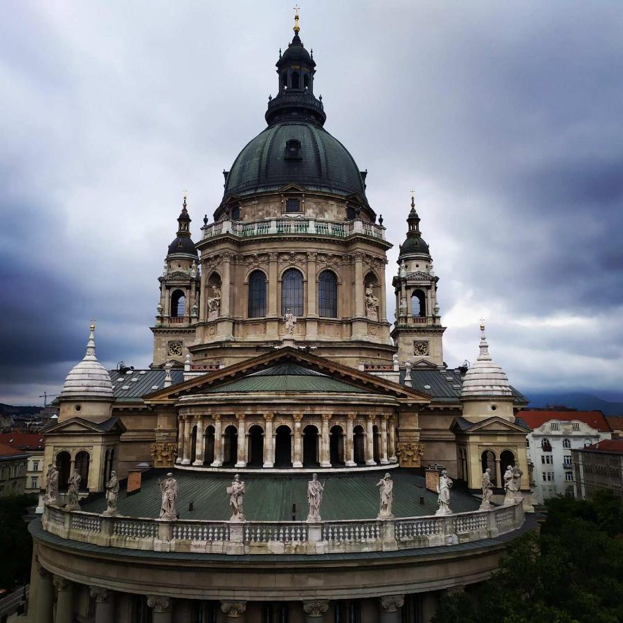 Helena Apartment With View On St. Stephan'S Basilica บูดาเปสต์ ภายนอก รูปภาพ