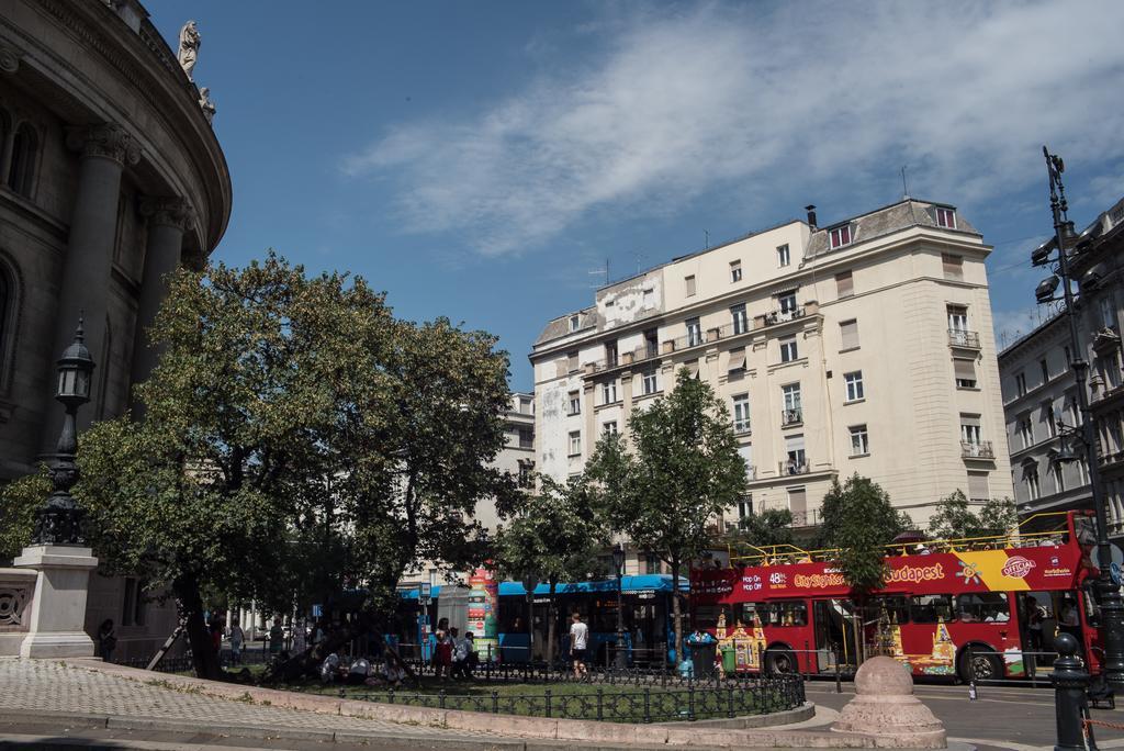 Helena Apartment With View On St. Stephan'S Basilica บูดาเปสต์ ภายนอก รูปภาพ