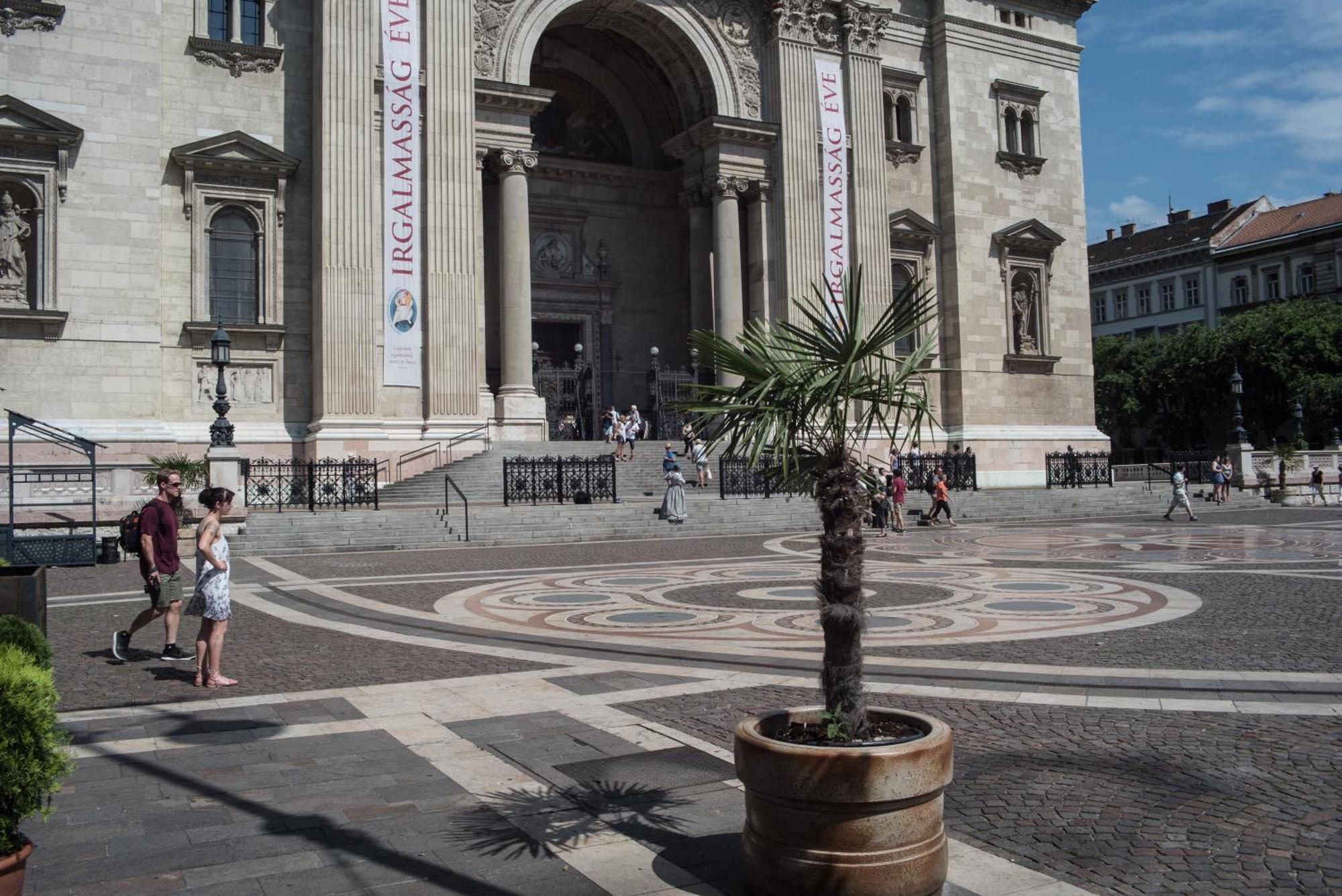 Helena Apartment With View On St. Stephan'S Basilica บูดาเปสต์ ภายนอก รูปภาพ