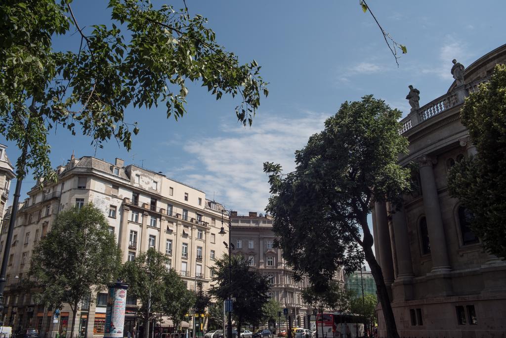 Helena Apartment With View On St. Stephan'S Basilica บูดาเปสต์ ภายนอก รูปภาพ